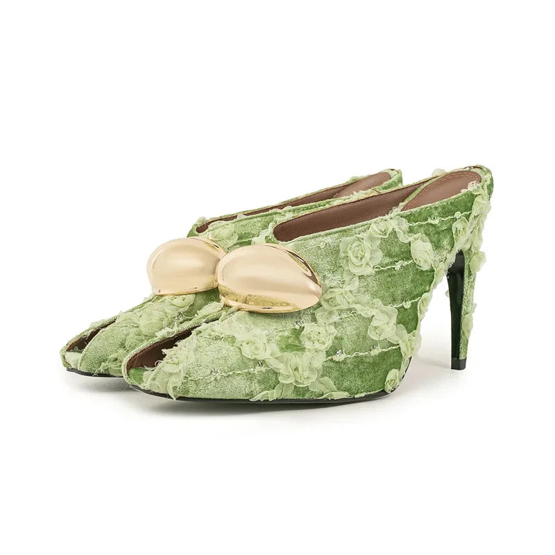 Kroko 90’s Pumps