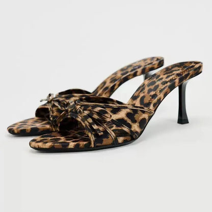 Wild Glamour Leoparden Mules