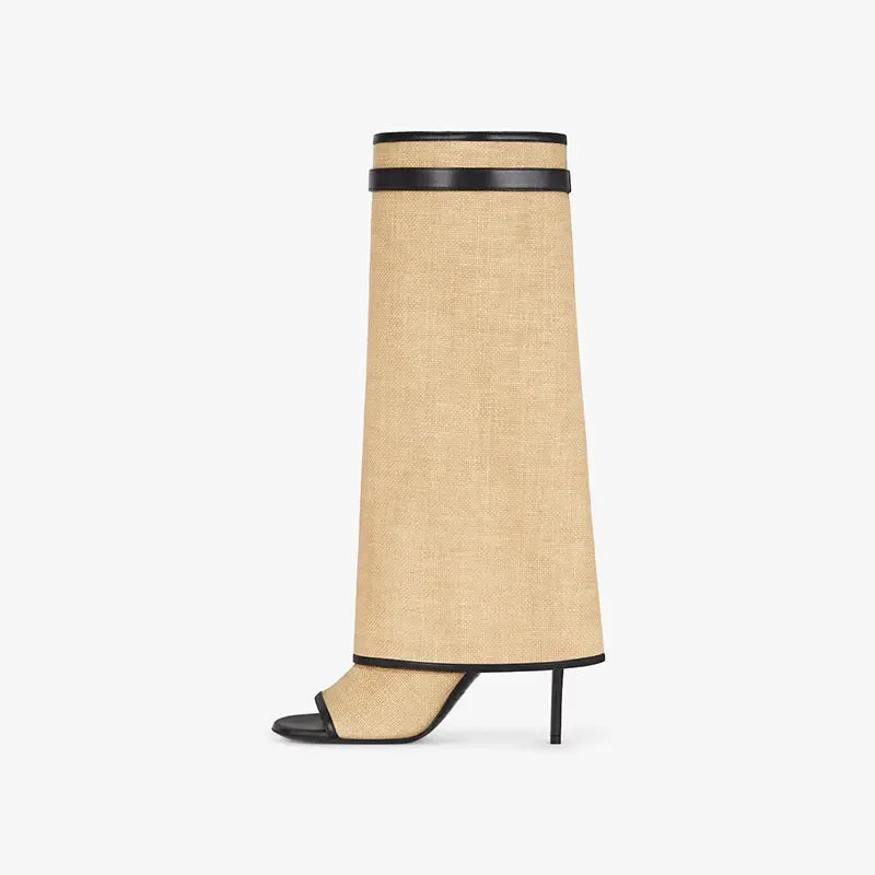 Designer Boots mit Schlossdetail